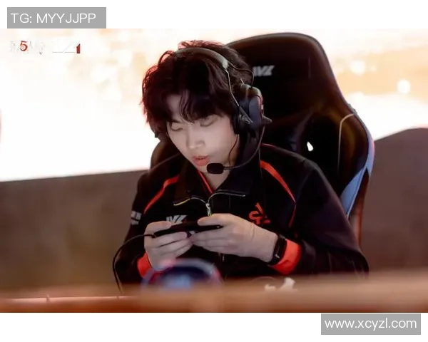 探索FPX在和平精英中的灵活战术与团队协作策略